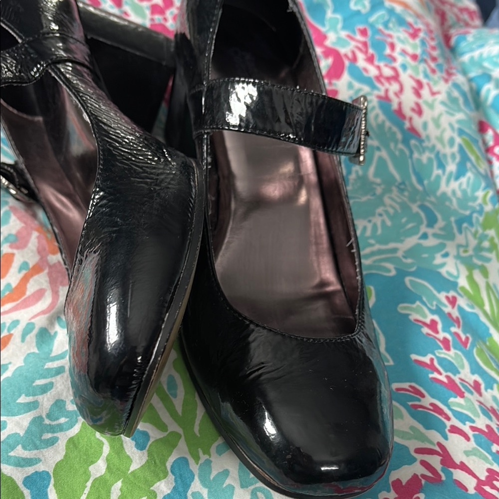 Women's Black Dress Shoes - Picture 4 of 7